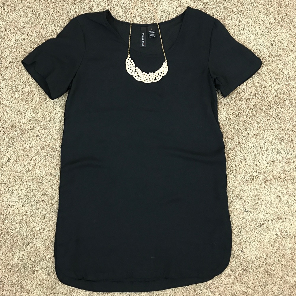 Fun & Flirt Black Short Sleeve Tunic Top
